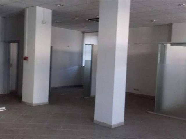 Locale Commerciale in affitto a Corso Lazio, Frosinone