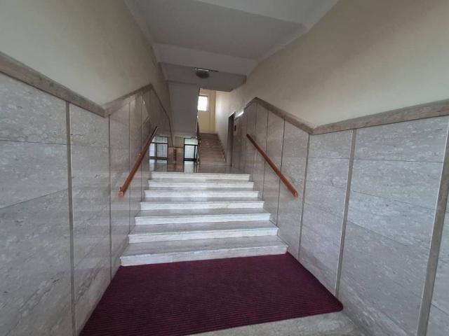 Locale Commerciale in affitto a Frosinone, Lazio