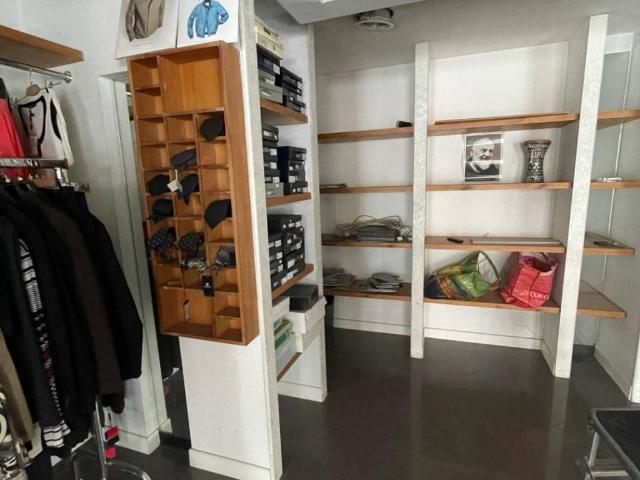 Locale Commerciale in affitto a Frosinone, Lazio