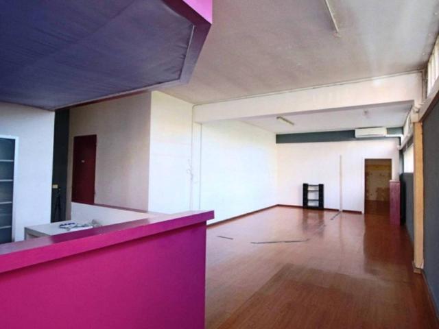 Locale Commerciale in affitto a Ronchi, Gallarate