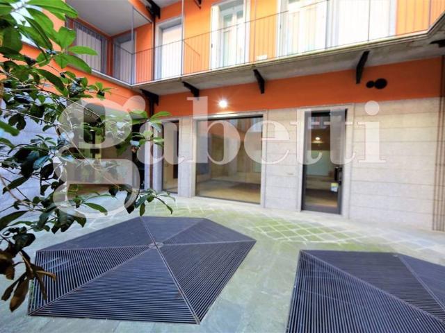Locale Commerciale in affitto a Centro, Gallarate