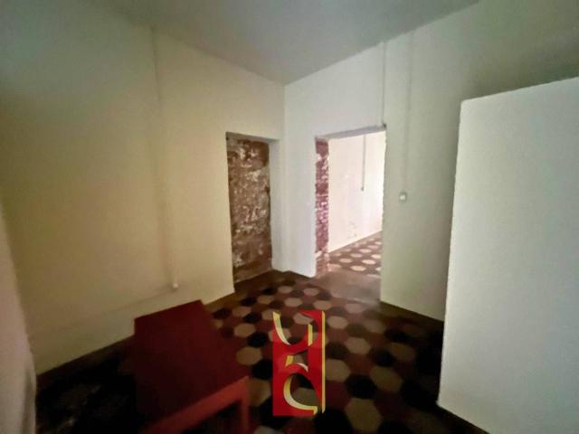 Locale Commerciale in affitto a Centro, Gallarate