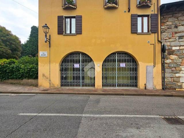 Locale Commerciale in affitto a Comunità montana della Valle Sabbia, Gavardo