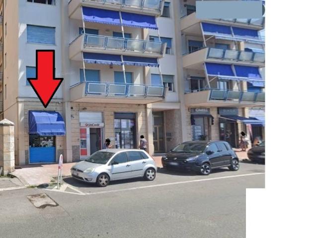 Locale Commerciale in affitto a Quinto al Mare, Genova