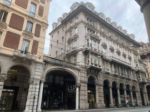 Locale Commerciale in affitto a Portoria, Genova