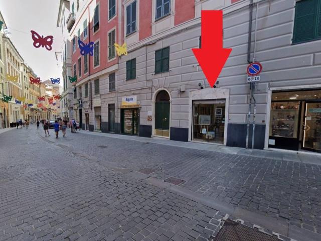 Locale Commerciale in affitto a Centro Est, Serra Riccò