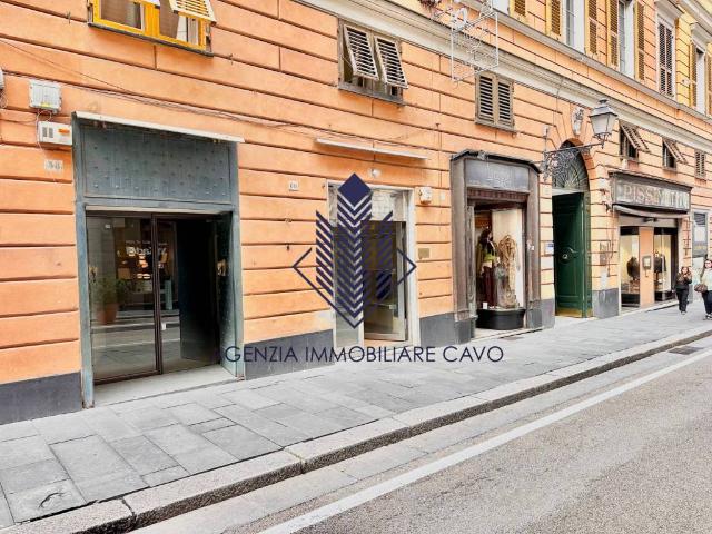 Locale Commerciale in affitto a Centro Est, Serra Riccò