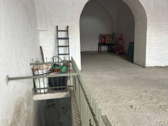 Locale Commerciale in affitto a Giugliano In Campania, Campania