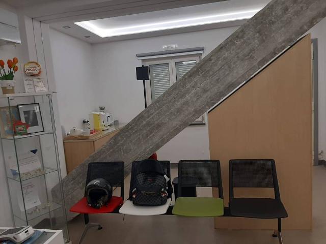 Locale Commerciale in affitto a Giugliano In Campania, Campania