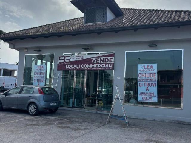 Locale Commerciale in affitto a Giugliano In Campania, Campania