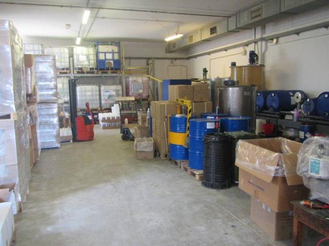 Locale Commerciale in affitto a Strada in Chianti, Greve In Chianti