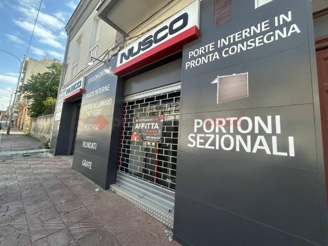 Locale Commerciale in affitto a Puglia, Taranto