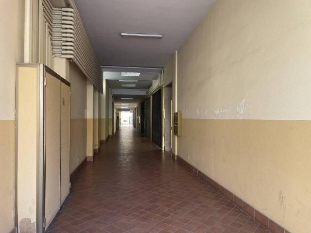 Locale Commerciale in affitto a Nuovo Circondario Imolese, Imola