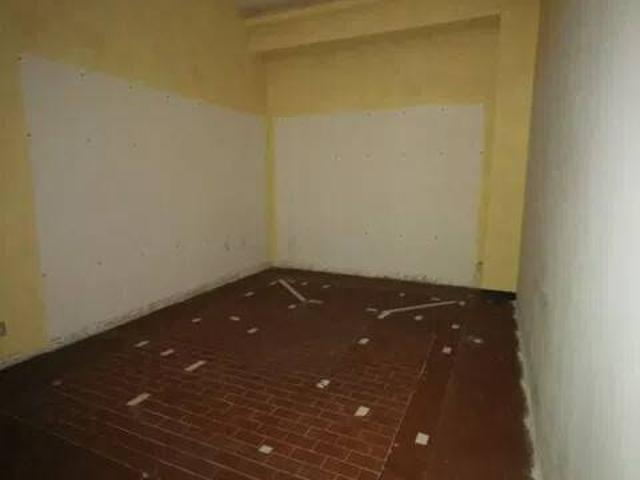 Locale Commerciale in affitto a Oliveto, Imperia