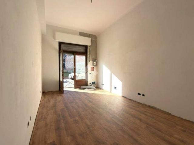 Locale Commerciale in affitto a Borghetto, Piemonte