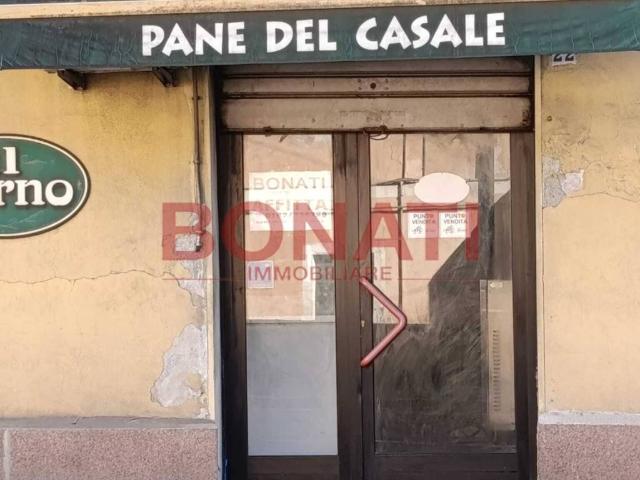 Locale Commerciale in affitto a Sarbia, La Spezia