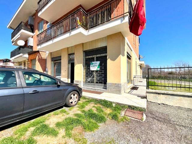 Locale Commerciale in vendita a Unione Montana di Comuni delle Valli di Lanzo, Ceronda e Casternone, Piemonte