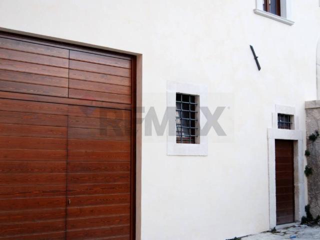 Locale Commerciale in affitto a Quarto di San Giovanni, Tornimparte