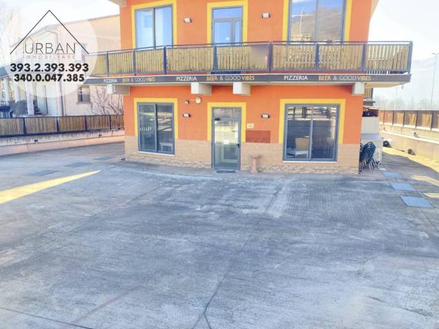 Locale Commerciale in affitto a Tornimparte, Abruzzo