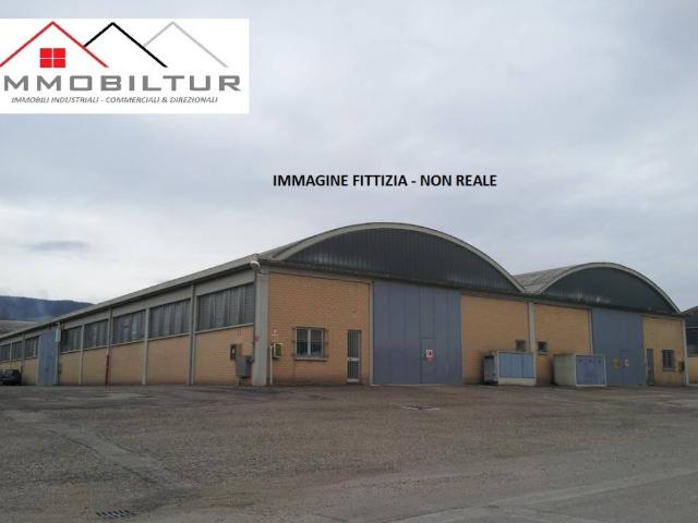 Locale Commerciale in affitto a Calcinaia, Lastra A Signa
