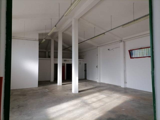Locale Commerciale in affitto a San Martino a Gangalandi, Lastra A Signa