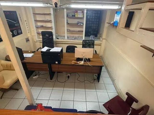 Locale Commerciale in affitto a Latina, Lazio