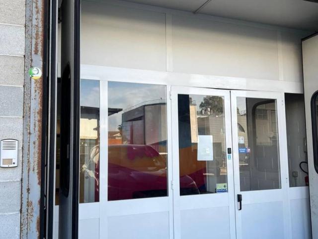Locale Commerciale in affitto a Borgo Piave, Latina