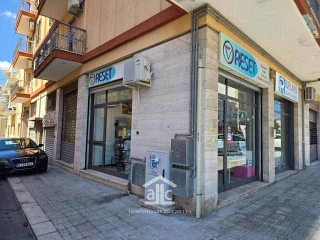 Locale Commerciale in affitto a Puglia, Lecce
