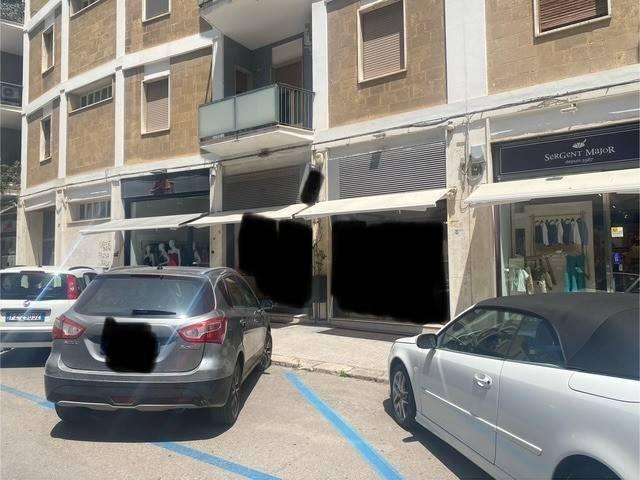 Locale Commerciale in affitto a Puglia, Lecce