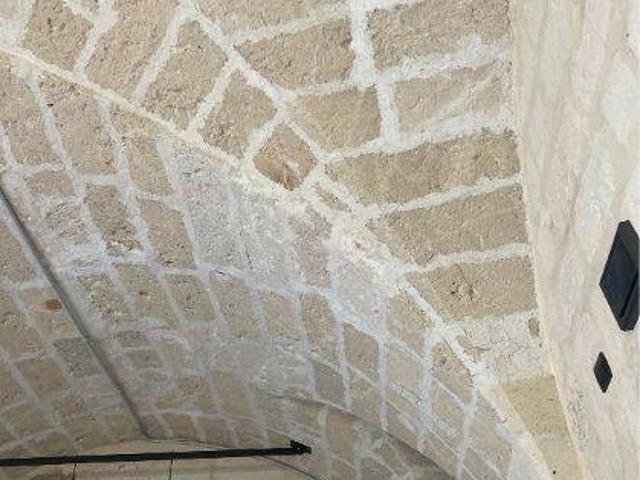 Locale Commerciale in affitto a Puglia, Lecce