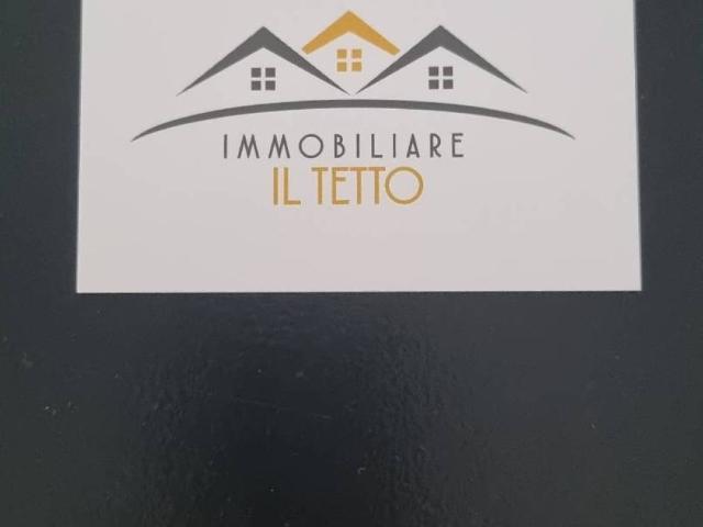 Locale Commerciale in affitto a Legnaro, Veneto