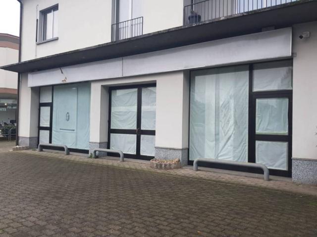 Locale Commerciale in affitto a Birago, Lentate Sul Seveso