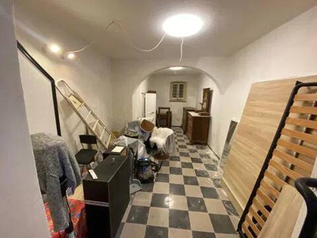 Locale Commerciale in affitto a Lerici, Liguria