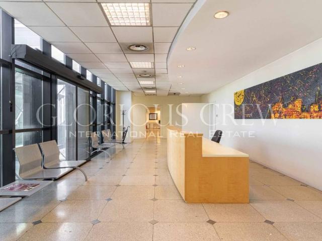 Locale Commerciale in affitto a San Francesco, Limbiate