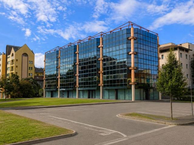 Locale Commerciale in affitto a Centro Storico, Lissone