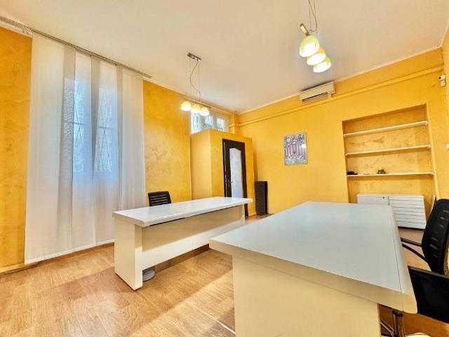 Locale Commerciale in affitto a Lissone, Lombardia