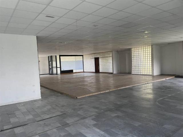 Locale Commerciale in affitto a Livorno, Toscana