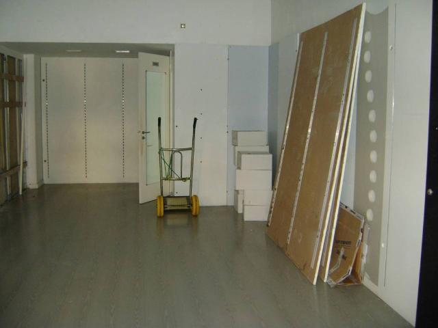 Locale Commerciale in affitto a Livorno, Toscana