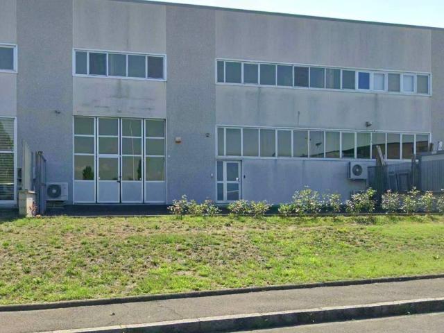 Locale Commerciale in affitto a Livorno, Toscana