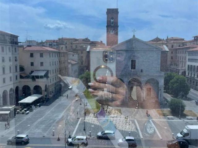 Locale Commerciale in affitto a Livorno