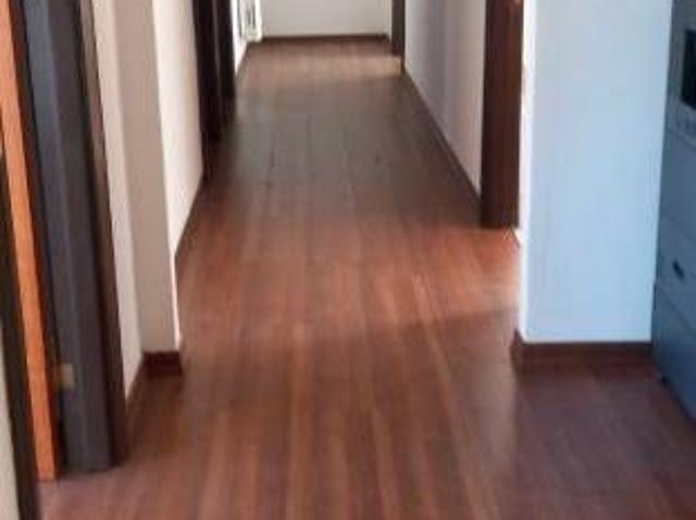 Locale Commerciale in affitto a Livorno