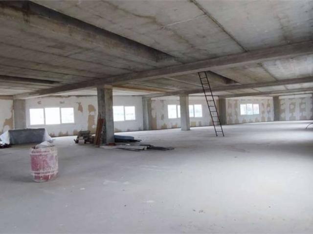 Locale Commerciale in affitto a Livorno, Toscana