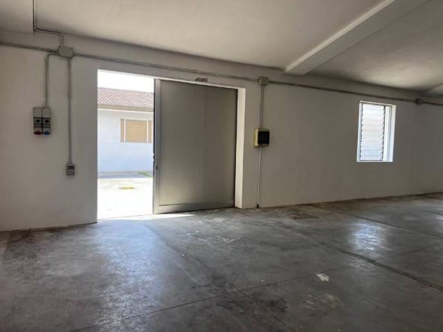 Locale Commerciale in affitto a Fonte, Loria