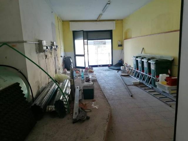 Locale Commerciale in affitto a San Pietro a Vico, Bagni Di Lucca Ponte