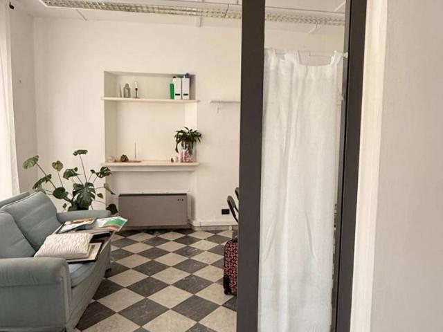 Locale Commerciale in affitto a Corte Dovichetti, Bagni Di Lucca Ponte