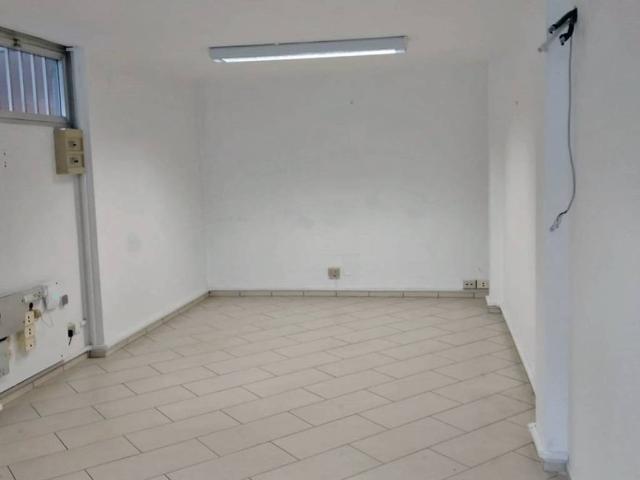 Locale Commerciale in affitto a Sant'Anna, Bagni Di Lucca Ponte