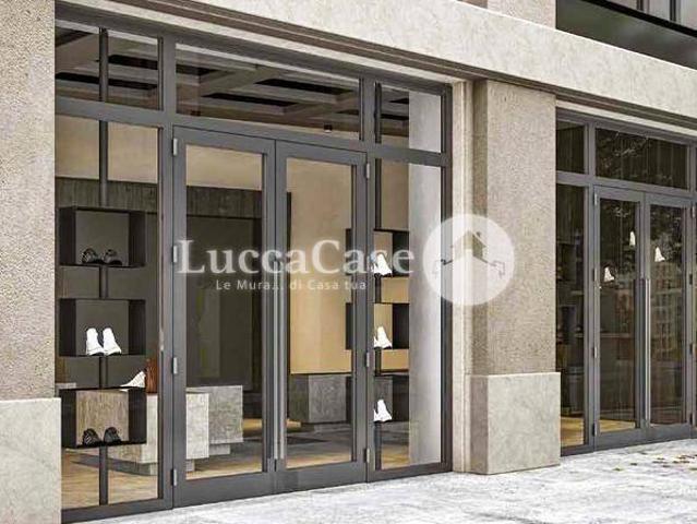 Locale Commerciale in affitto a Santissima Annunziata, Bagni Di Lucca Ponte