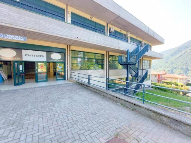 Locale Commerciale in affitto a Comunità montana della valle Trompia, Lumezzane