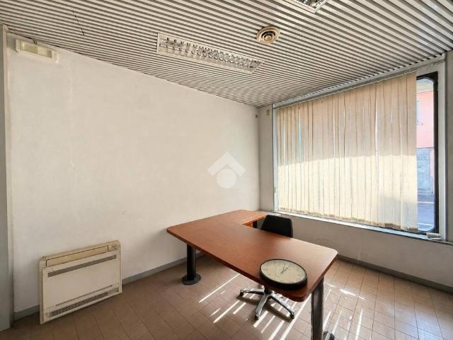 Locale Commerciale in affitto a Madignano, Lombardia