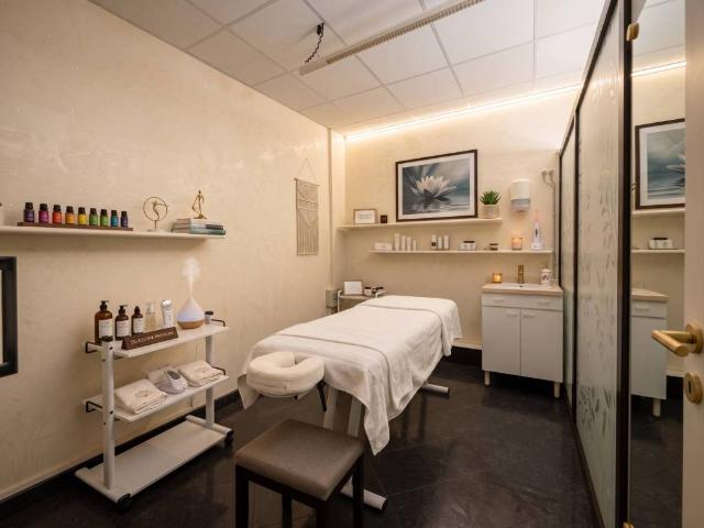 Locale Commerciale in affitto a Piemonte, Cuneo
